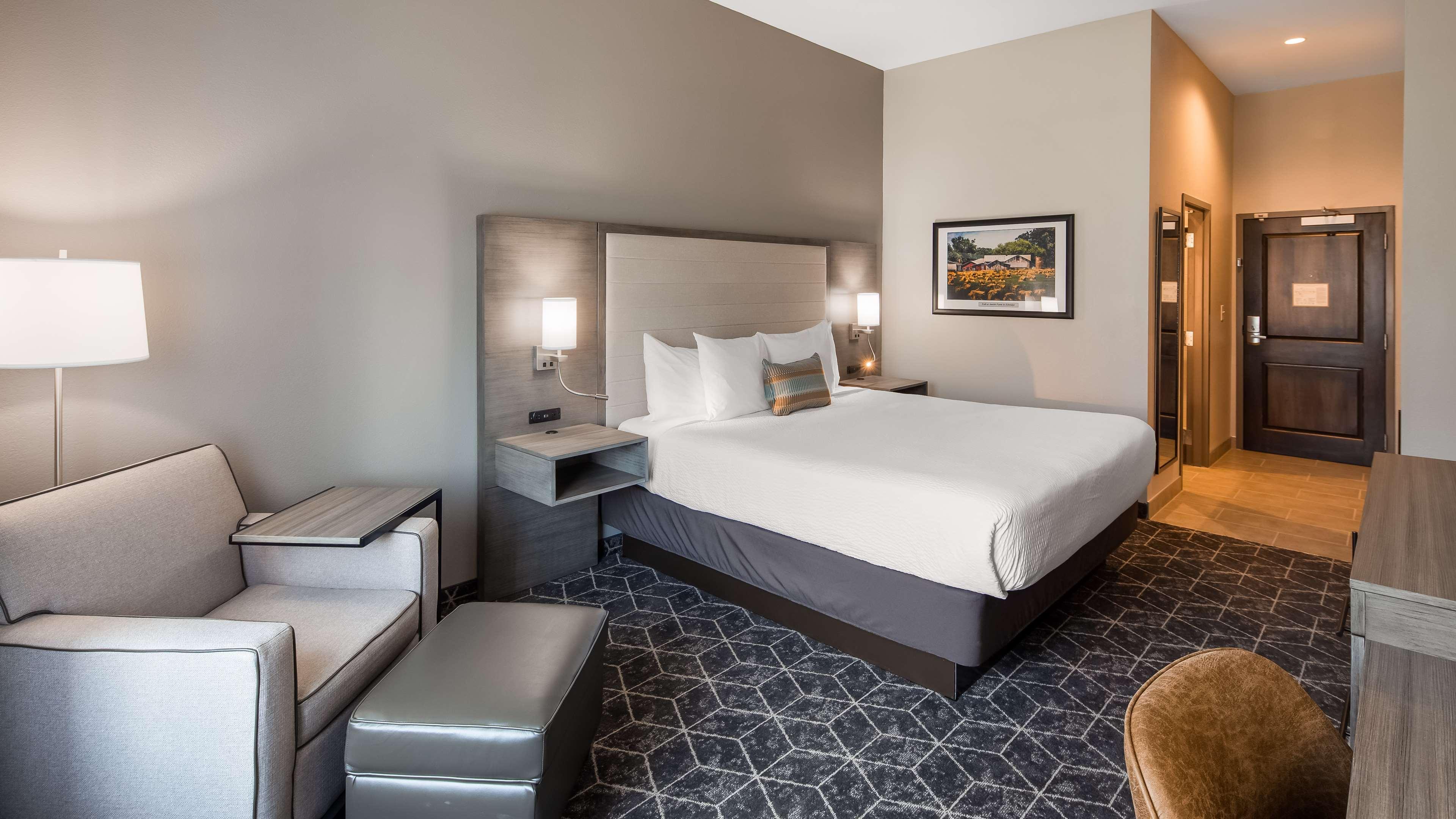 Best Western Plus Lawrenceburg Esterno foto