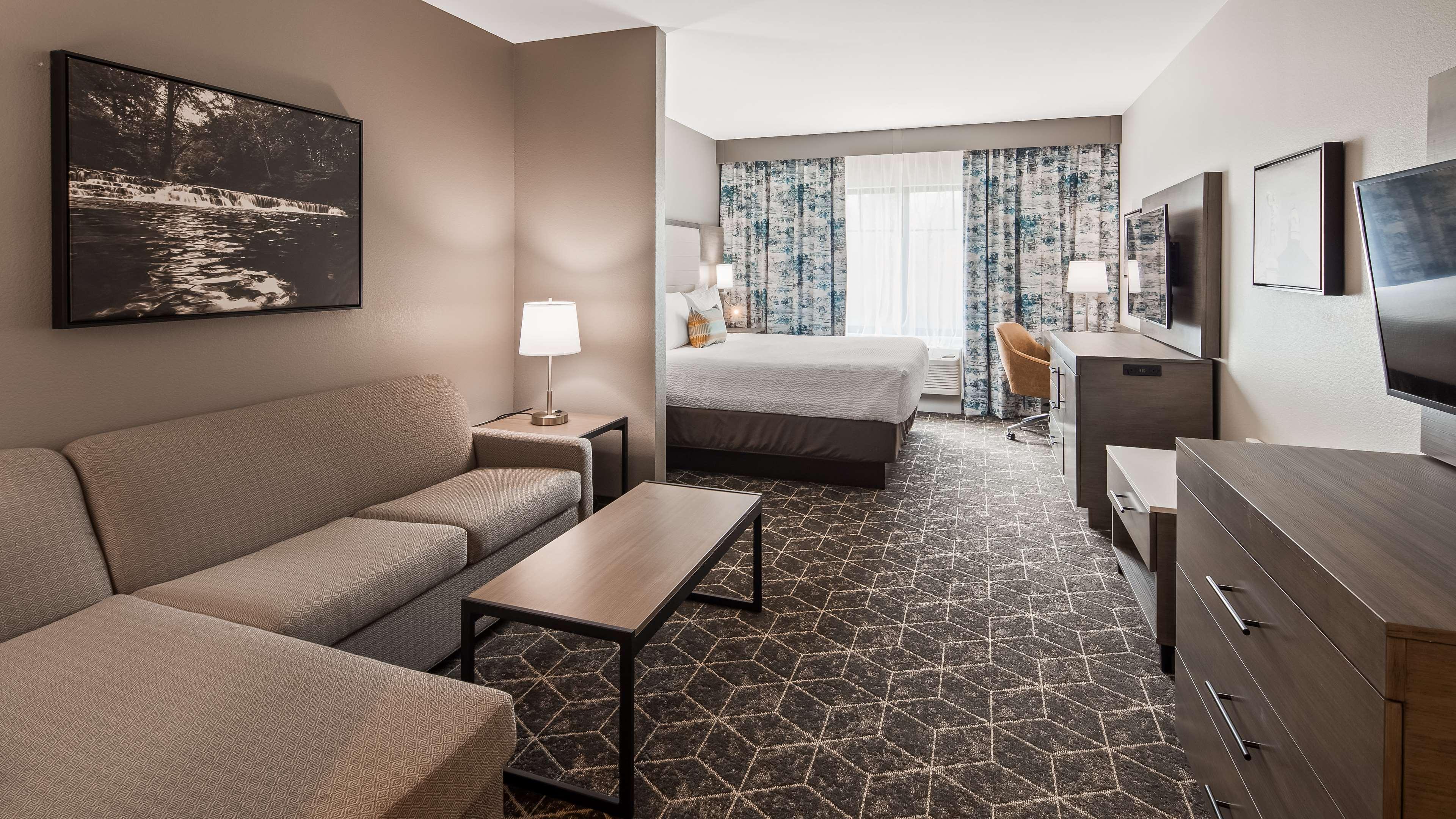 Best Western Plus Lawrenceburg Esterno foto