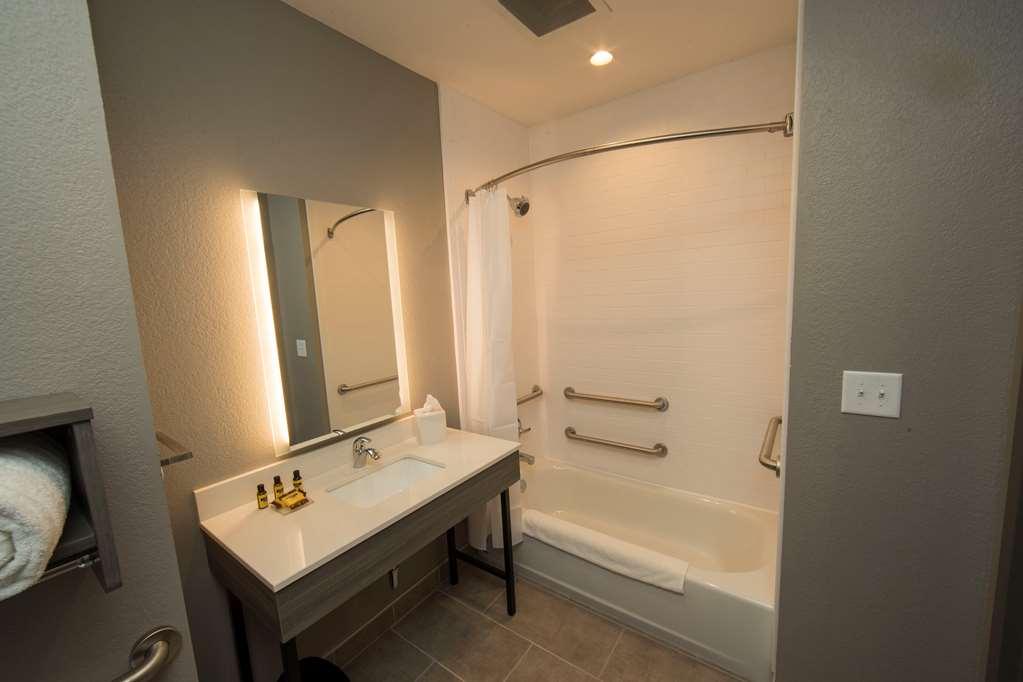 Best Western Plus Lawrenceburg Esterno foto